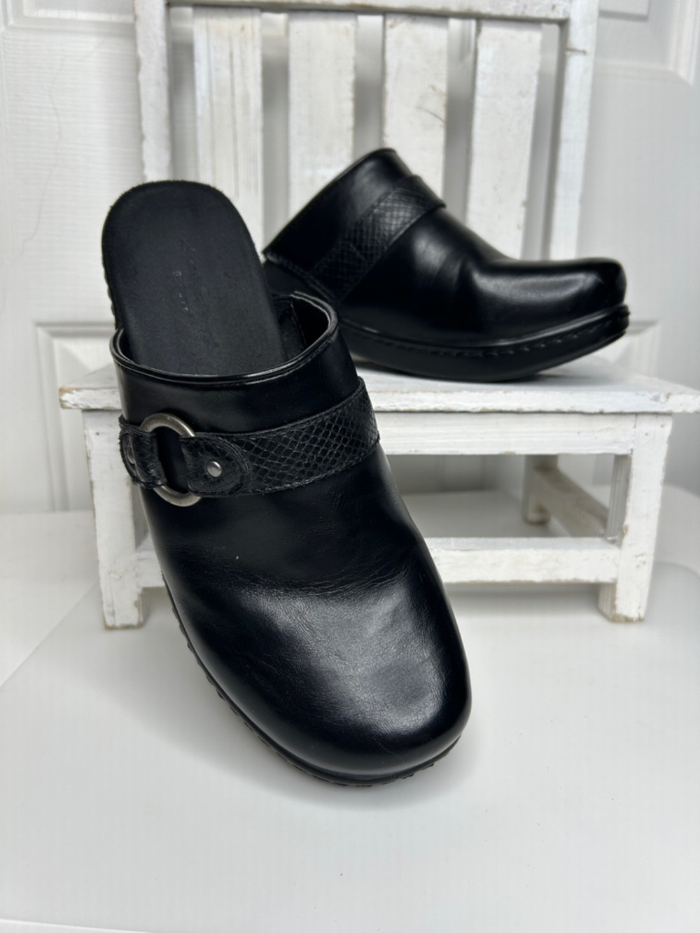 cloudwalkers Black Comfort Slide Sandal